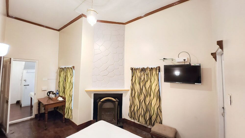 Фото Ivanhoe Hotel A Heritage Property