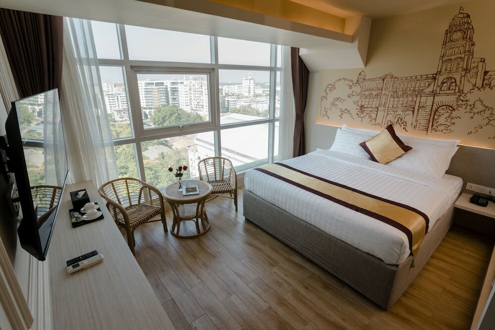 Фото The Rangoon Hotel