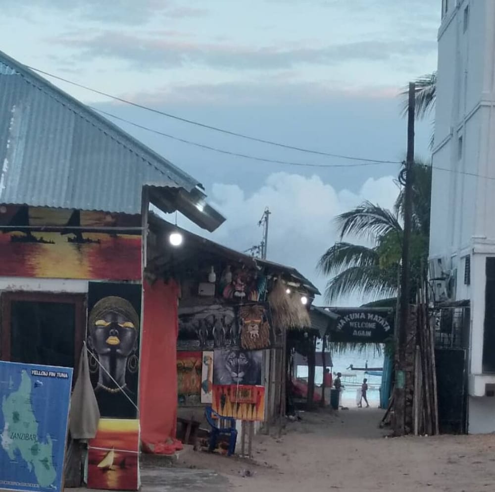 Фото Spice sea beach house & restaurant