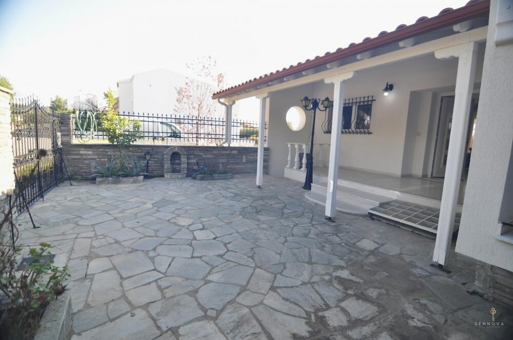 Фото Zennova 40 Trikorfo Cottage