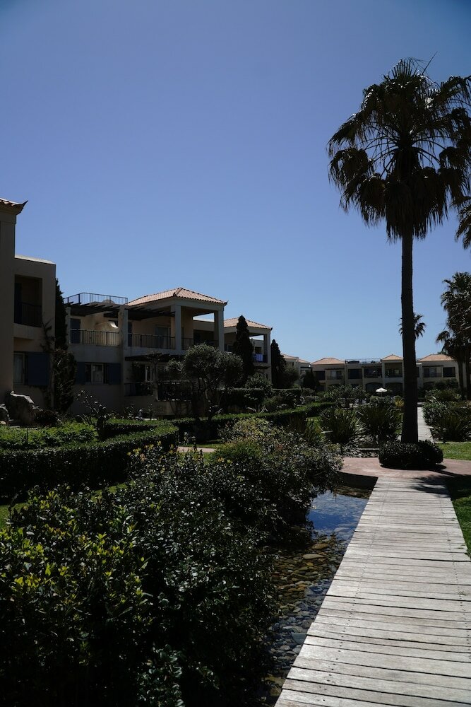 Фото 3-Bedroom Apartment on Beach Cassiopeia