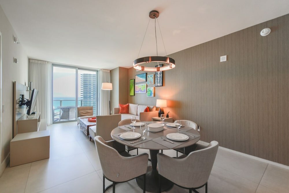 Фото Ocean views from Lux Condo at Hyde Beach