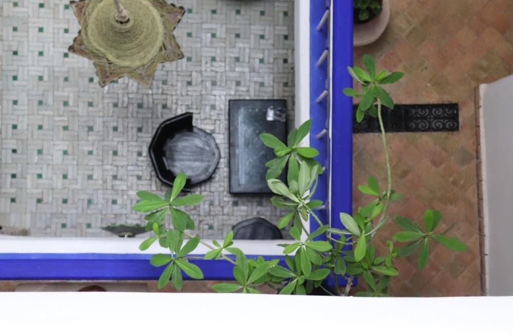 Фото Hotel Riad Dar El Qdima