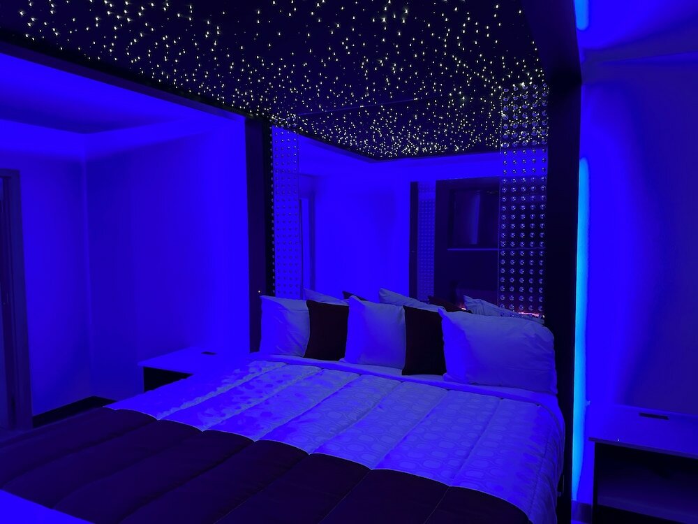 Фото Imperial Suites