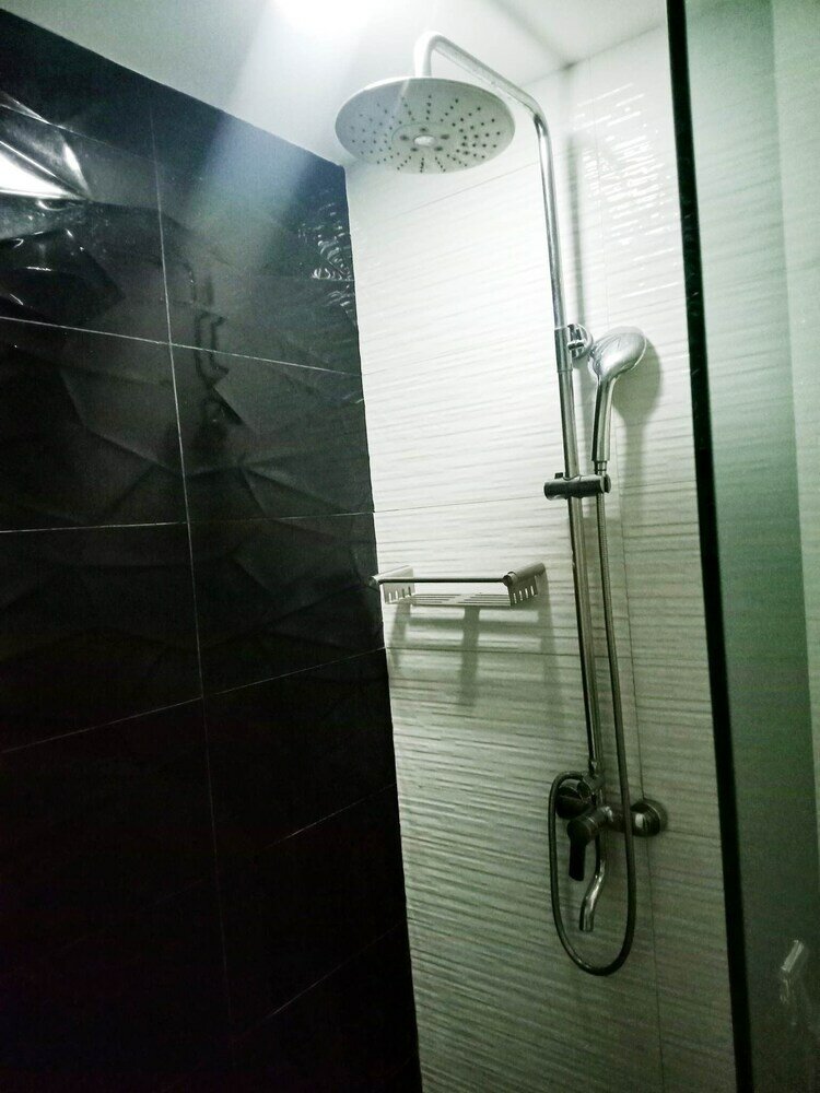 Фото Grand Central Hotel and Restaurant