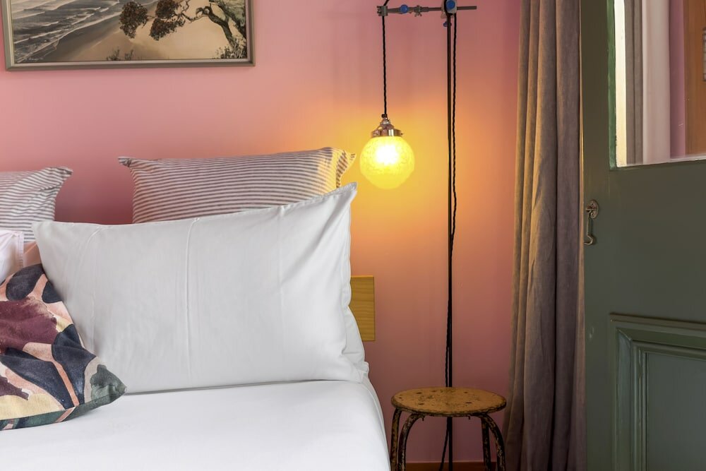 Фото Heritage Apartment on City Fringe