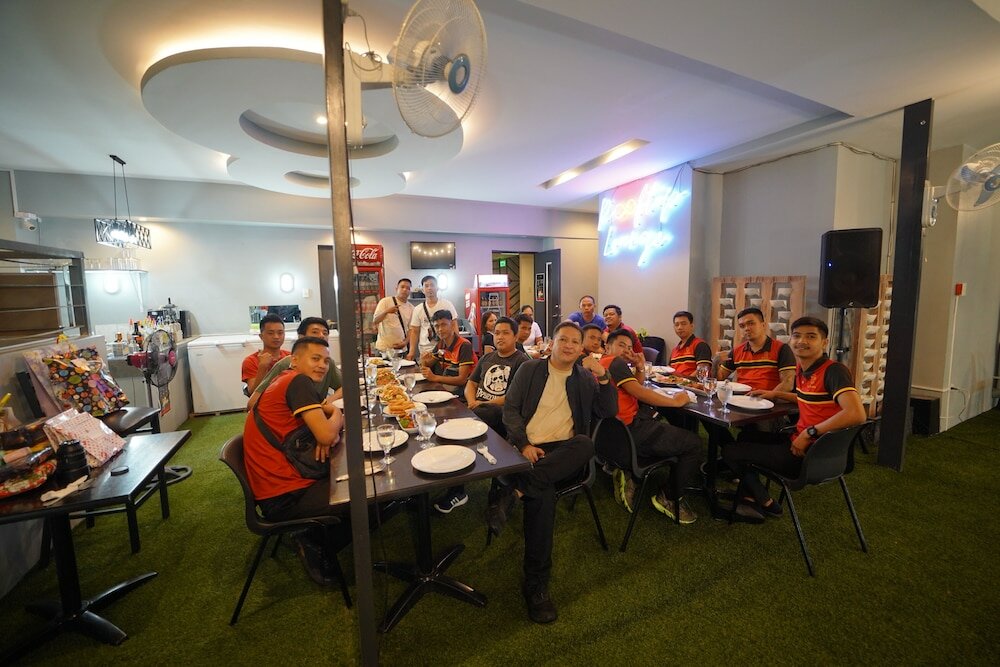 Фото Arzo Hotel Premier