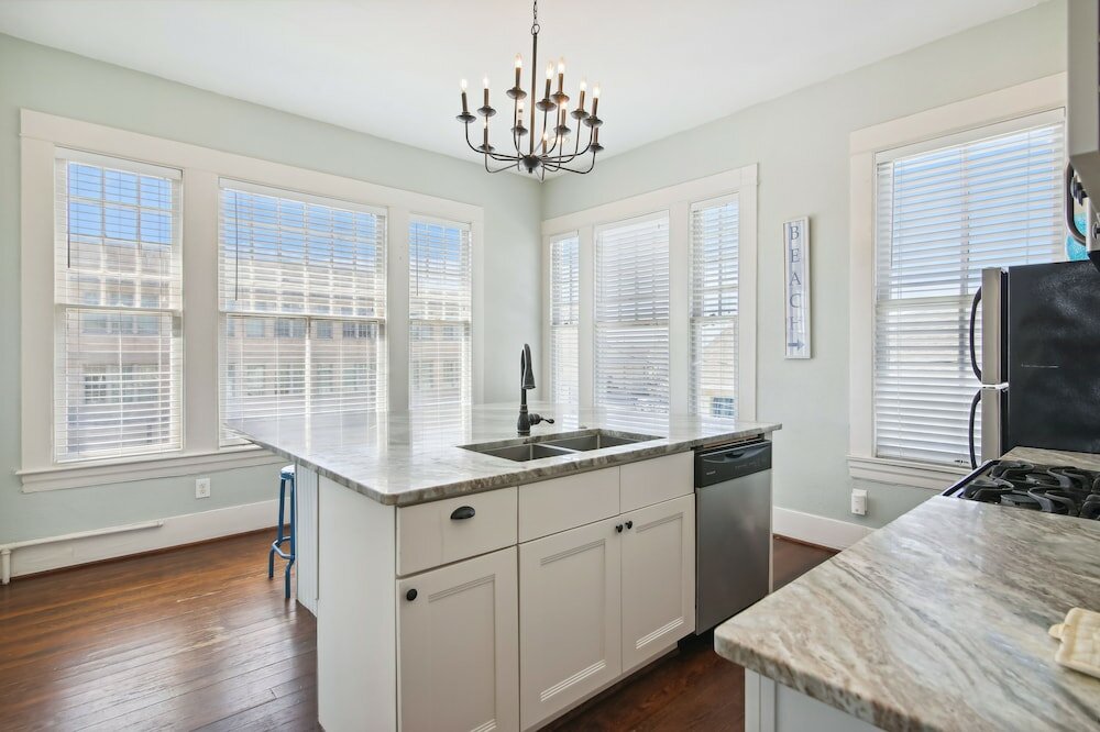 Фото The Big Kahuna Top