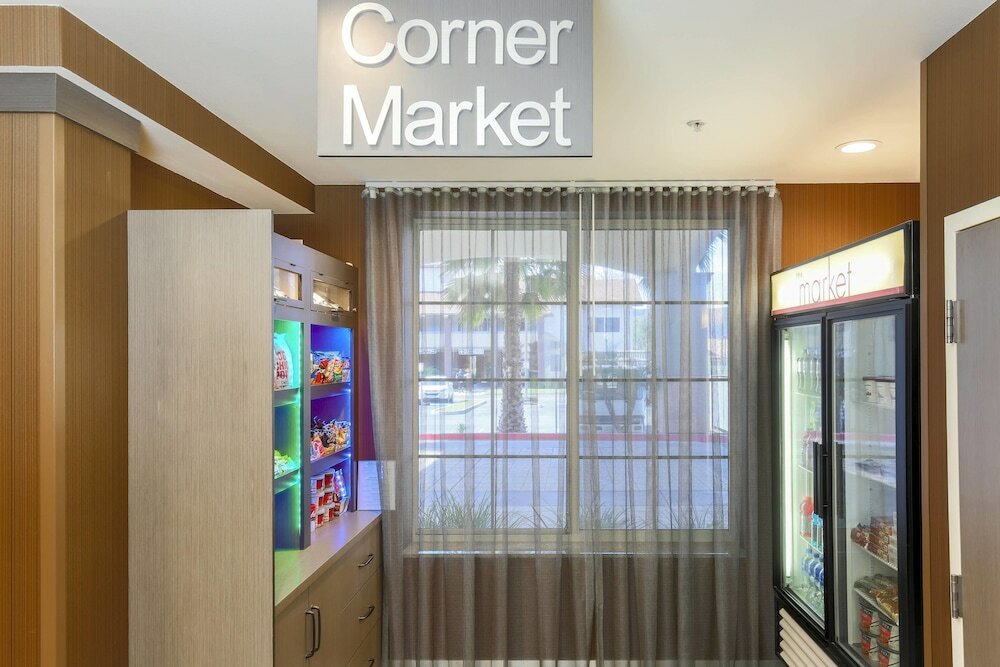 Фото Fairfield Inn & Suites Temecula by Marriott