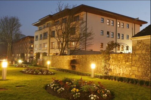 Гостиница Annebrook House Hotel в Маллингаре
