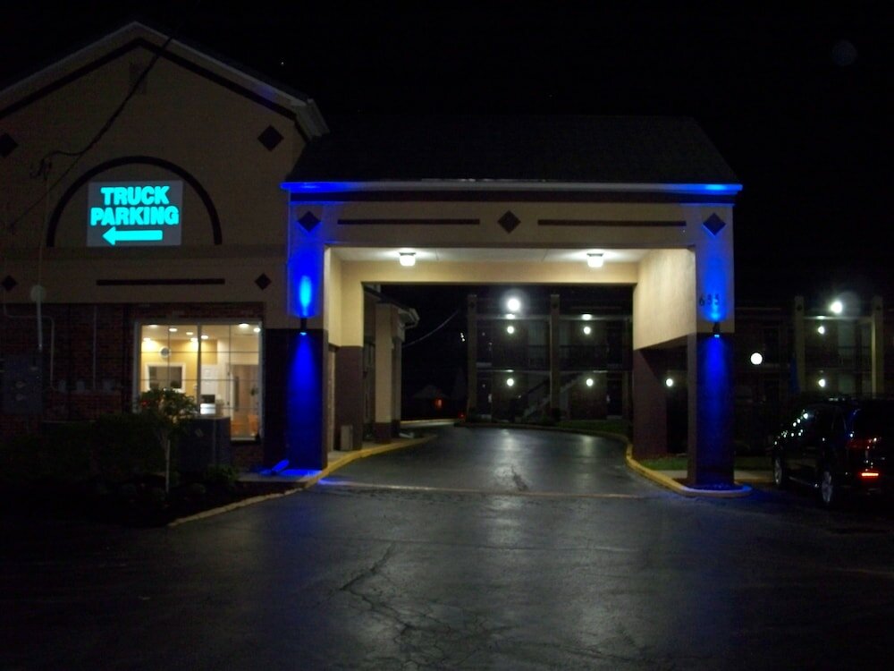 Фото Bluegrass Inn