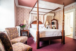 Гостиница Auberge McGee