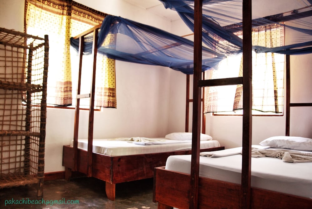 Фото Pakachi Beach Resort & Hotel