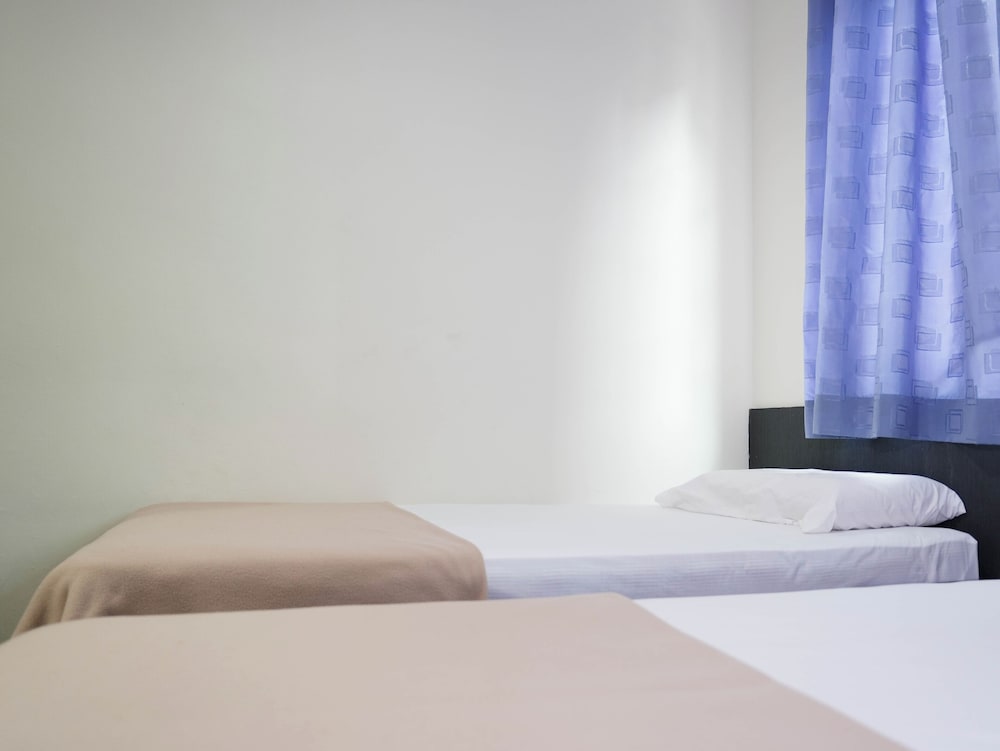 Фото Amrise Hotel