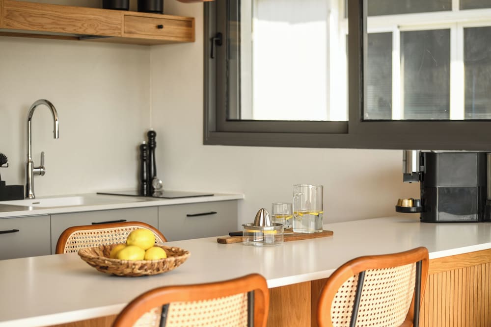 Фото Balcony Bar Skyline View by Sea N' Rent