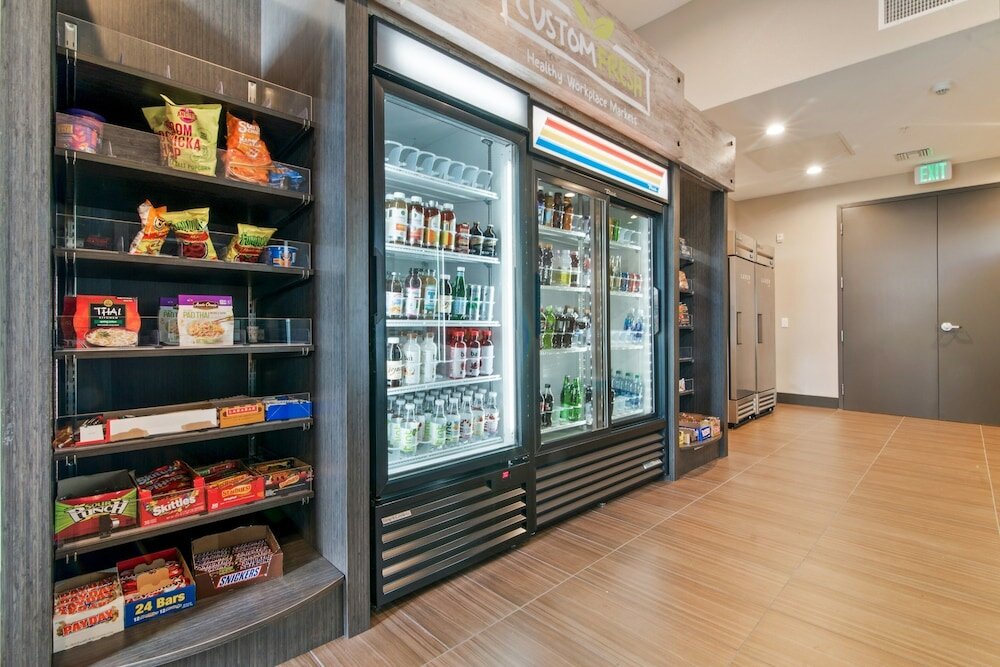 Фото Global Luxury Suites in Menlo Park