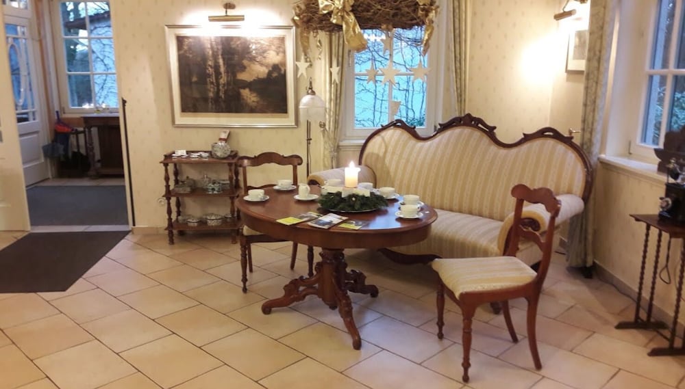 Фото Hotel Buchenhof