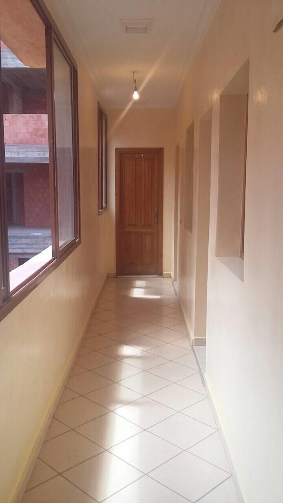 Фото Hôtel Farouk