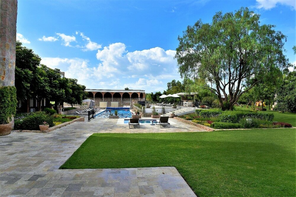 Фото Hotel Hacienda Santa Fe