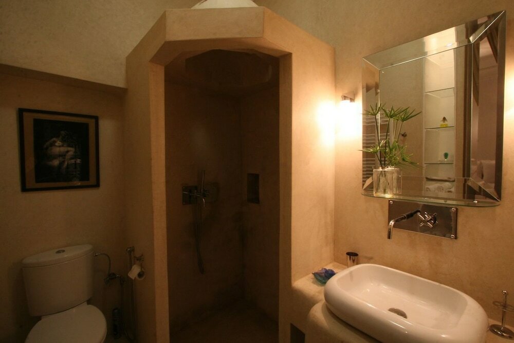 Фото Riad Dar Thania