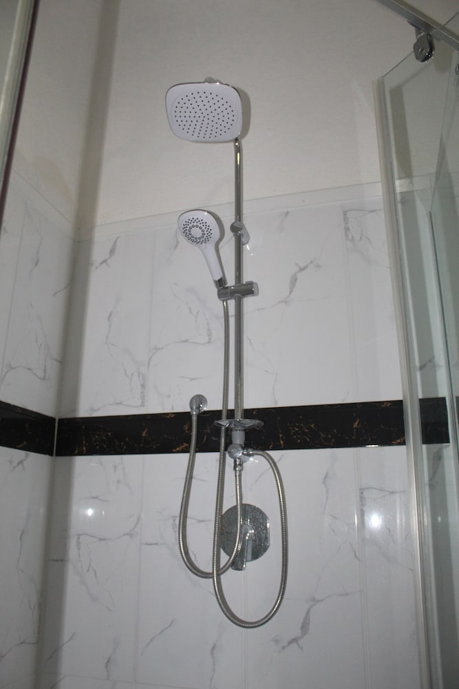 Фото Waterfront Lodge