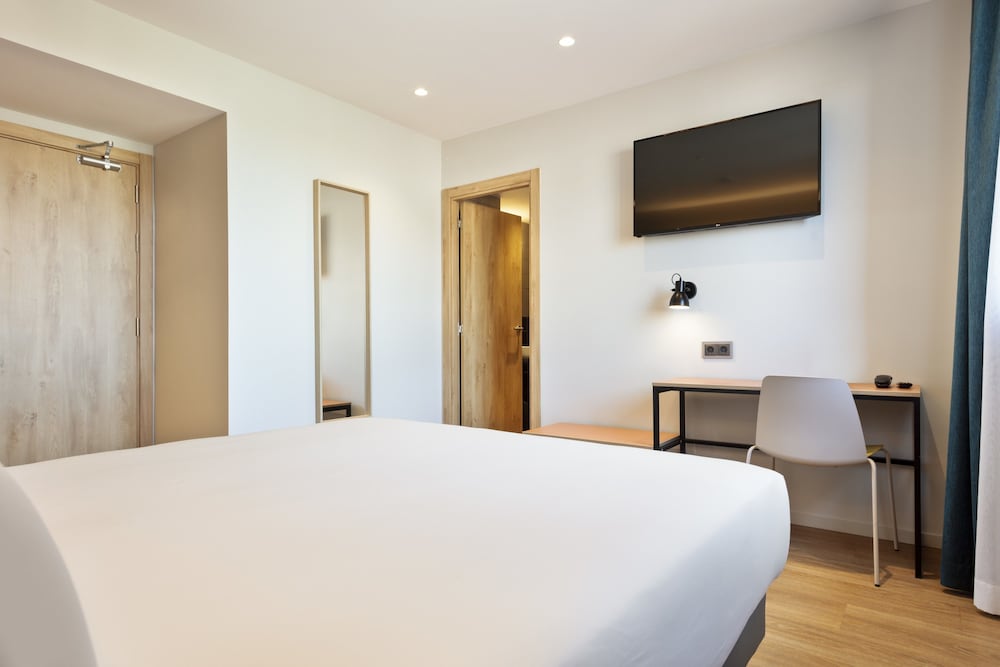 Фото Hotel Brick