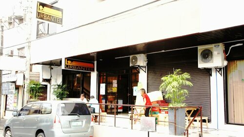Гостиница Urbantel Hotel в Лусене