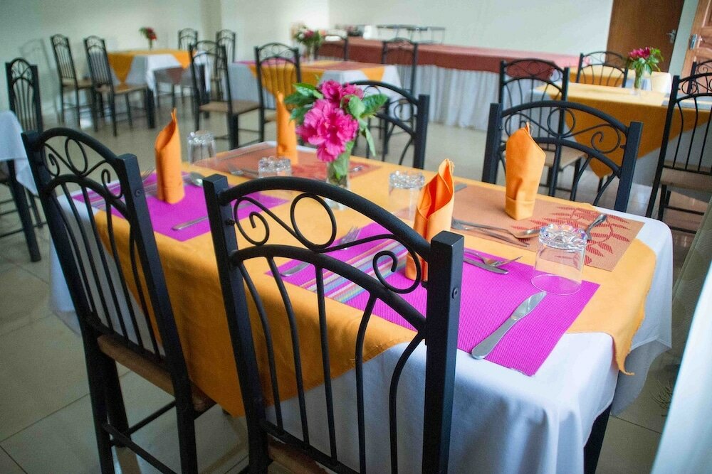 Фото Pacific Grand Hotel