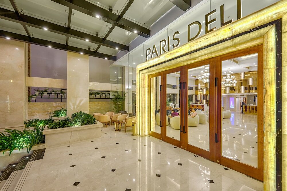Фото Paris Deli Danang Beach Hotel
