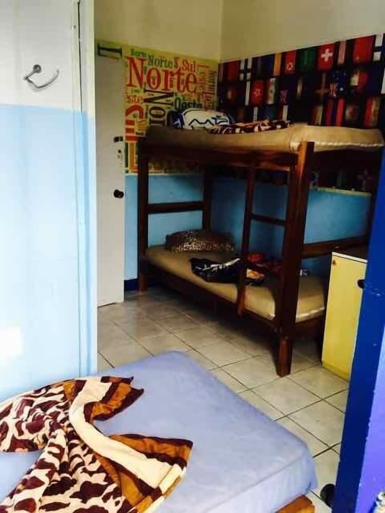 Фото Hostel Central Curitiba