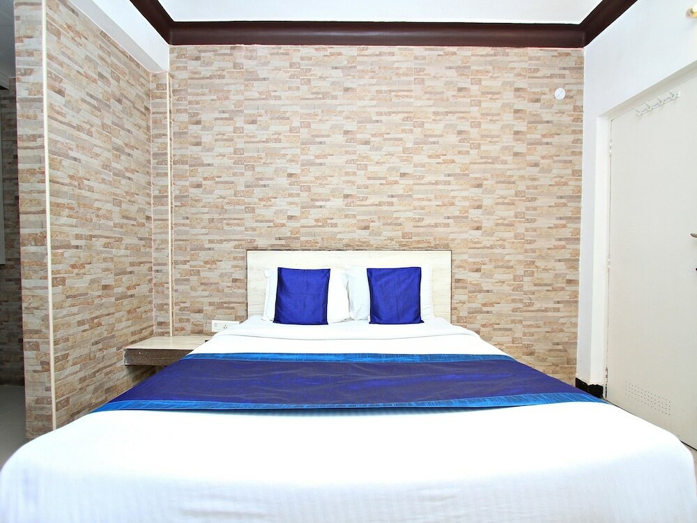 Фото Oyo 8736 Hotel Pratham International