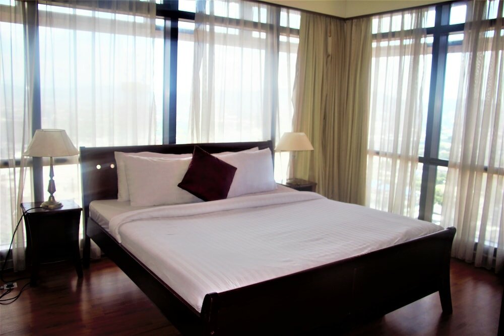 Фото Queens Service Suite at Times Square