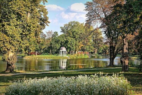 Внешний вид отеля Károlyi Kastély Hotel & Restaurant в Фехерварчурго, фото 3