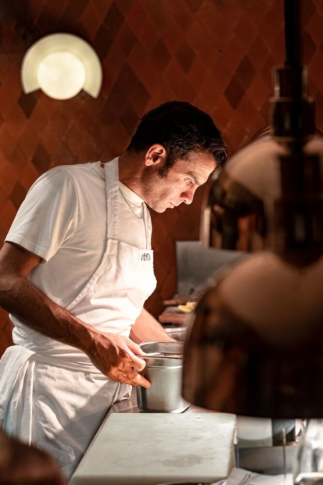 Фото The Henrietta Hotel