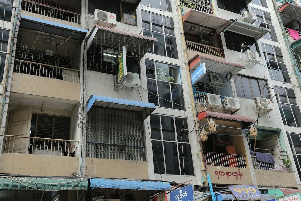 Фото Chan Myae Thar Guest House Yangon