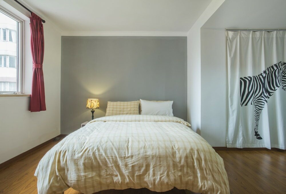 Фото GoNative Downtown Apartment Yu Garden