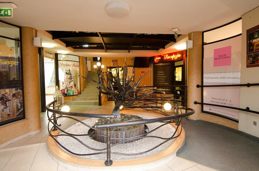 Фото Hotel Atrium