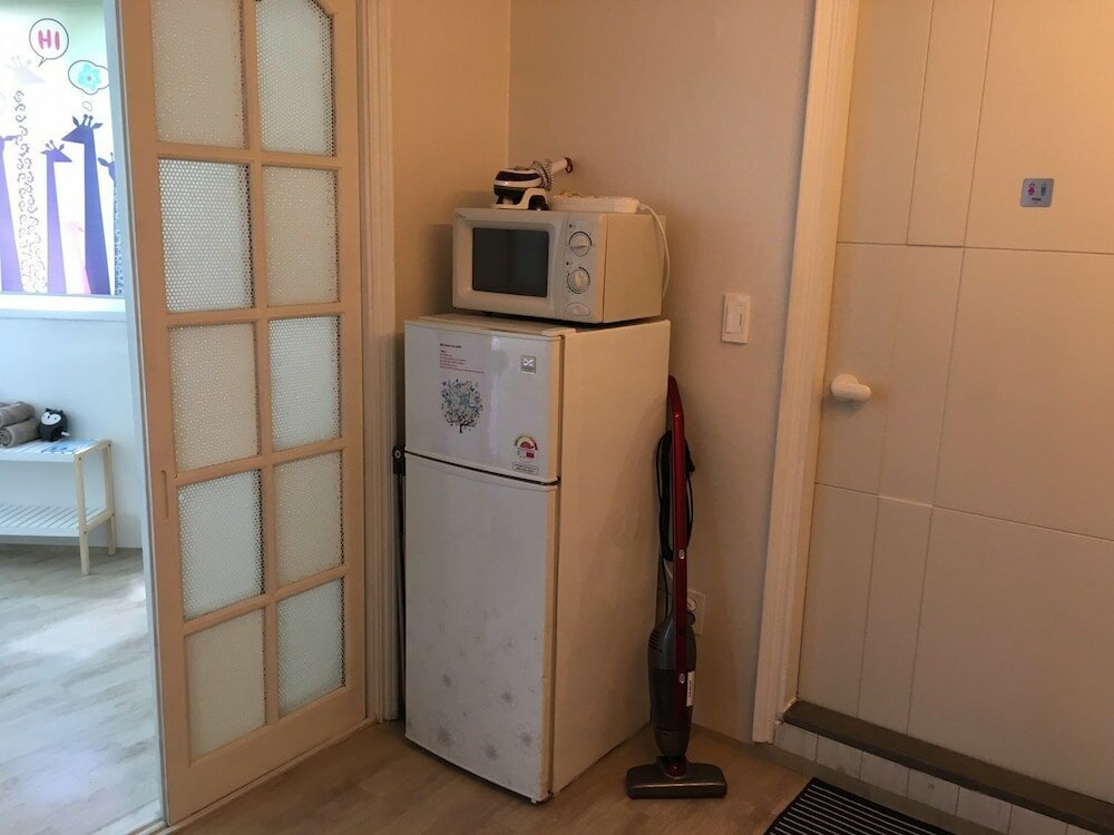 Фото Kiki House 2 Hongdae Stn