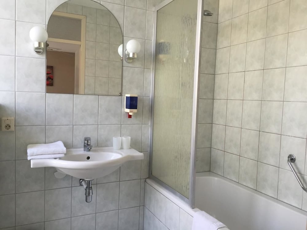 Фото Hotel van Oppen