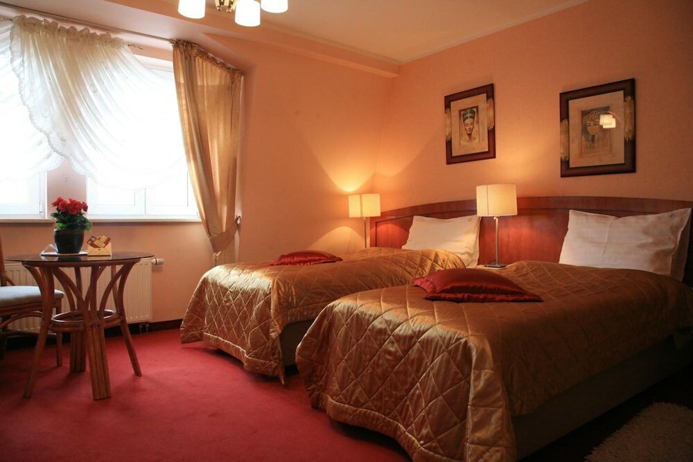 Фото Hotel Atrium