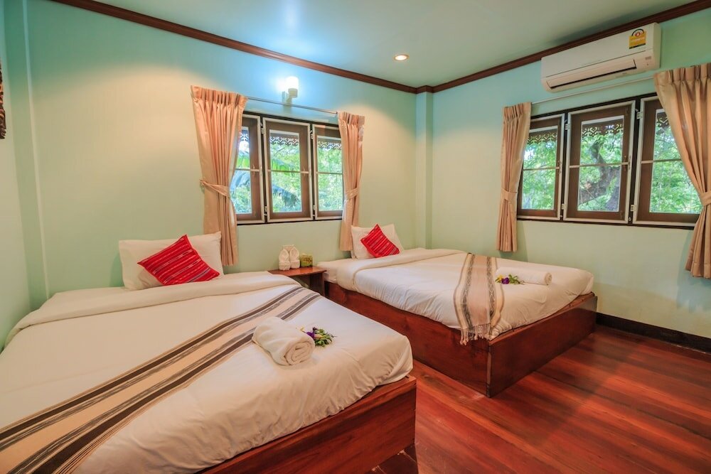 Фото Mitkhoonyoum Hotel