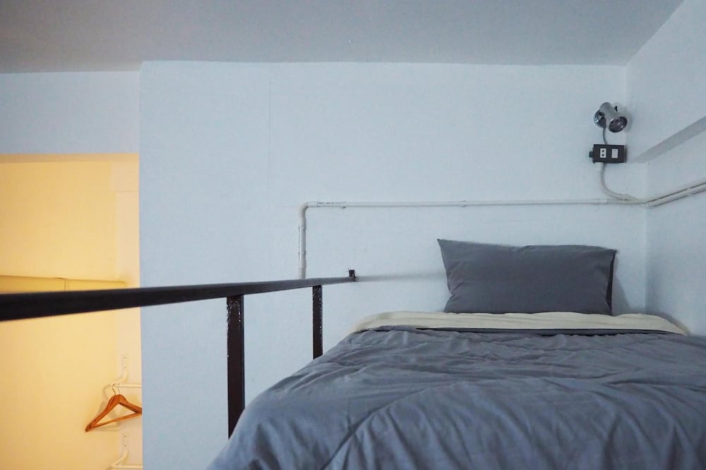 Фото Nanan House Hostel