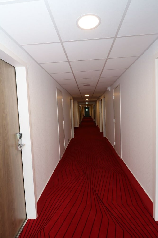 Фото Arena Hôtel Toulouse