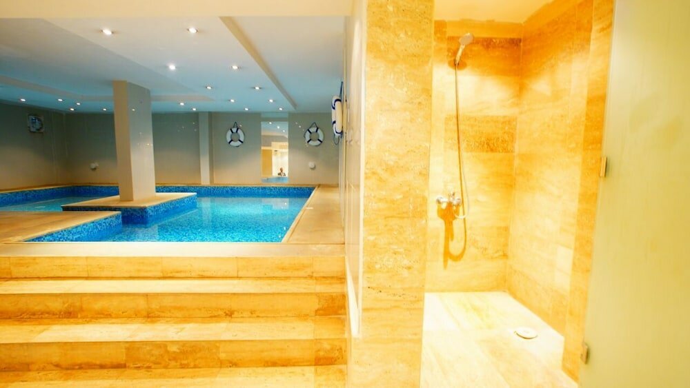 Фото Nayyara Specialist