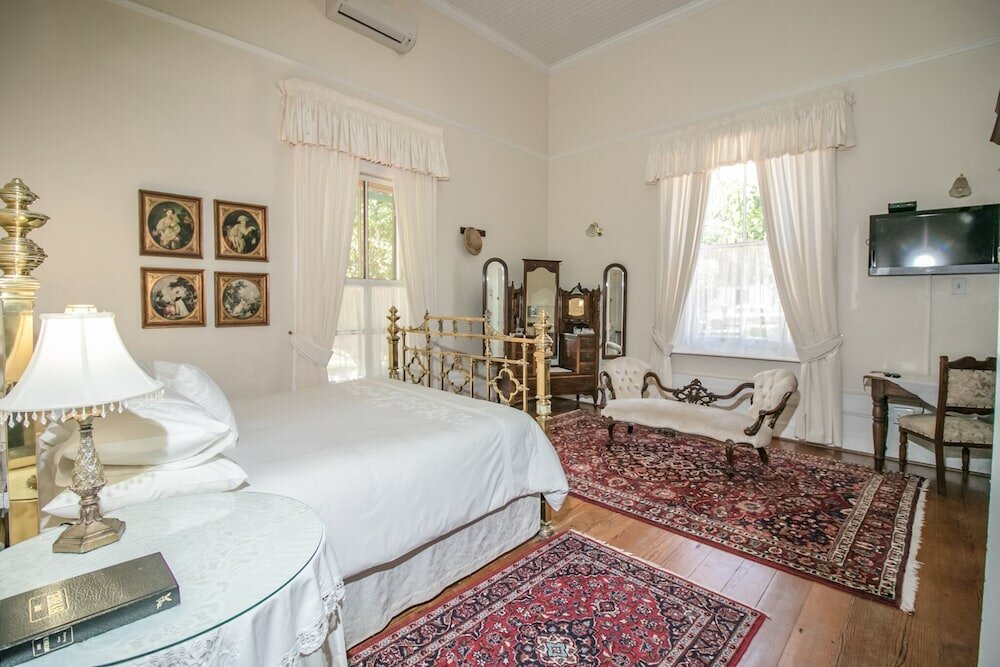 Фото Buiten Verwagten Guest House