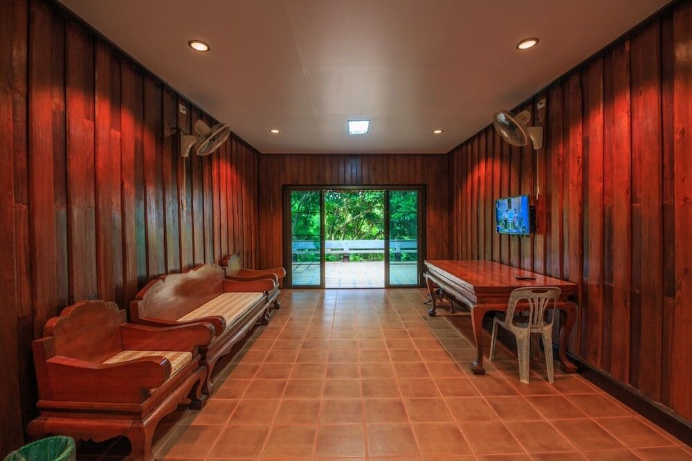 Фото Mitkhoonyoum Hotel