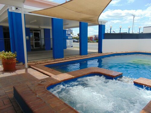 Гостиница Rockhampton Court Motor Inn в Рокгемптоне