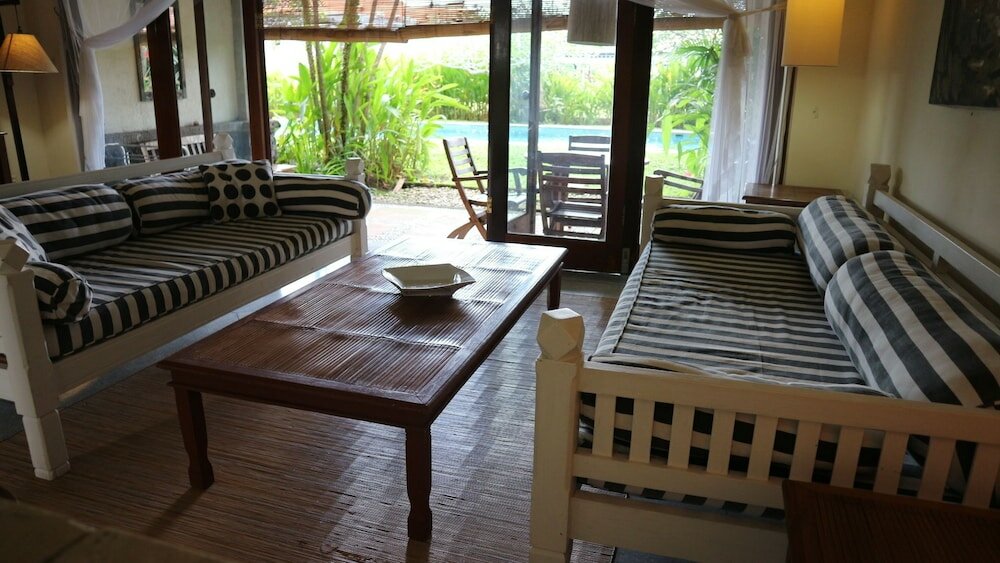 Фото Canggu Suites