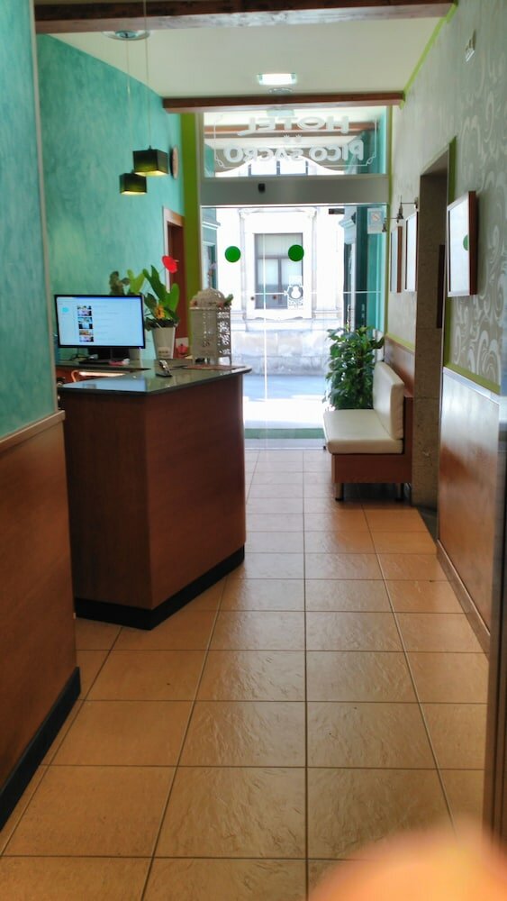 Фото Hotel Pico Sacro II