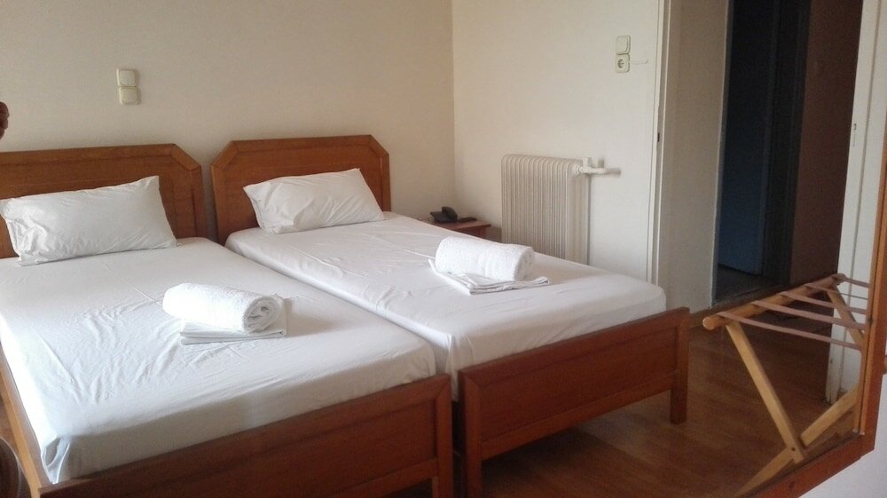 Фото Glaros Hotel